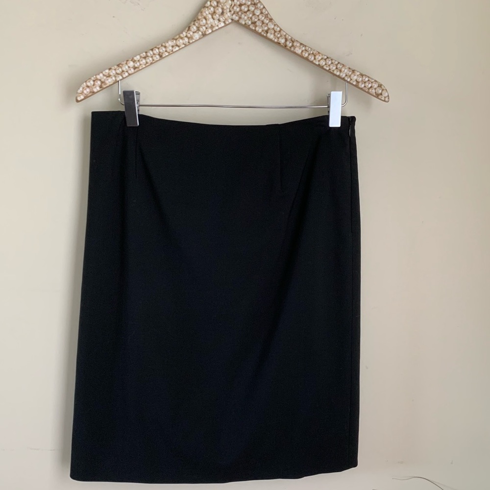 Valentino Black Wool Stretch Pencil Skirt size 44 US women's 10